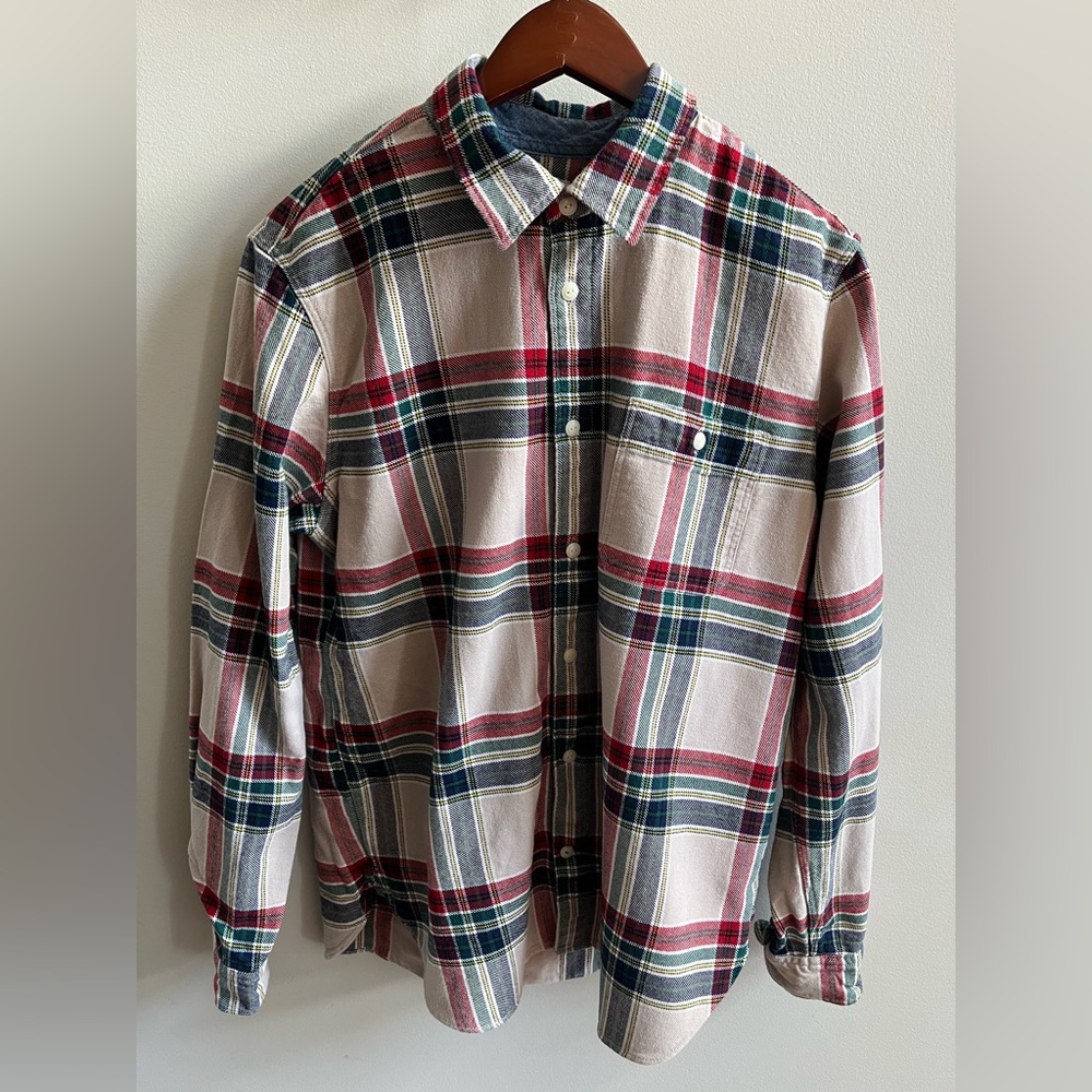 Gap men’s plaid shirt